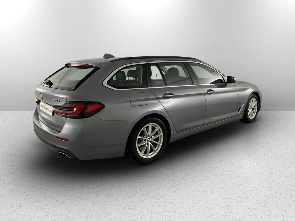 usatostore.bmw.it Store BMW Serie 5 530d Touring mhev 48V xdrive Business auto