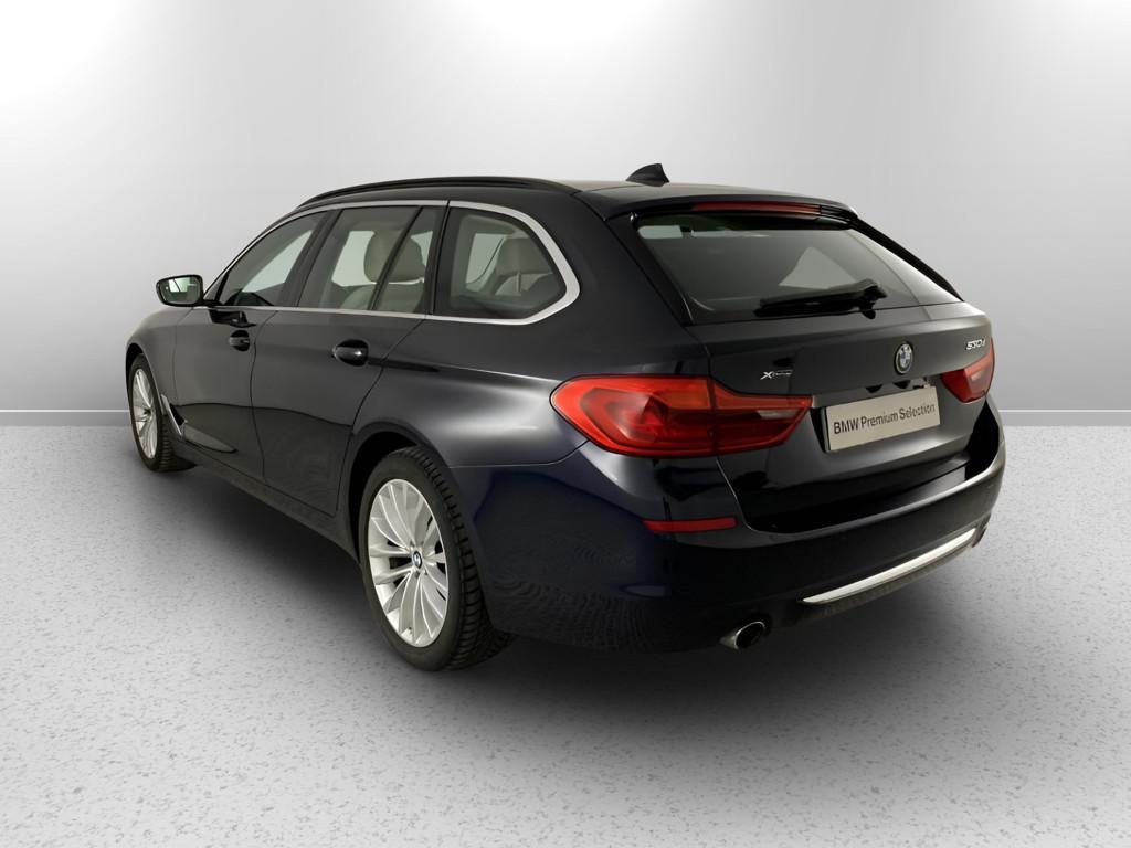 usatostore.bmw.it Store BMW Serie 5 530d Touring xdrive Luxury 249cv auto