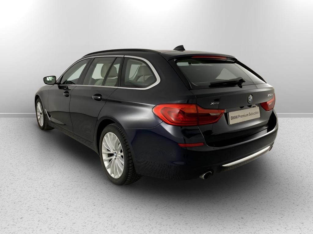 usatostore.bmw.it Store BMW Serie 5 530d Touring xdrive Luxury 249cv auto